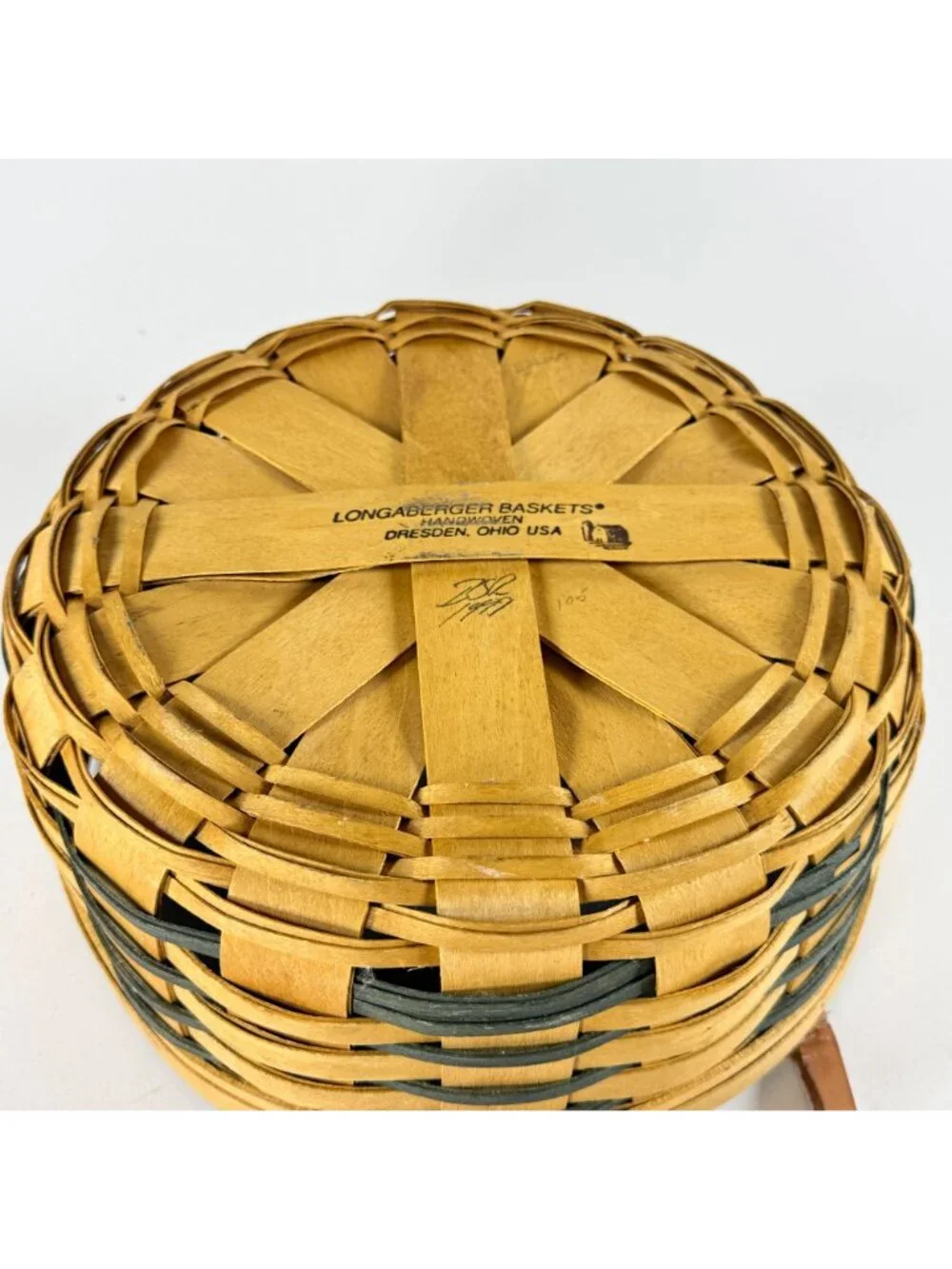 Vintage 1997 Longaberger Round Basket w/ Liner & Leather Handles USA